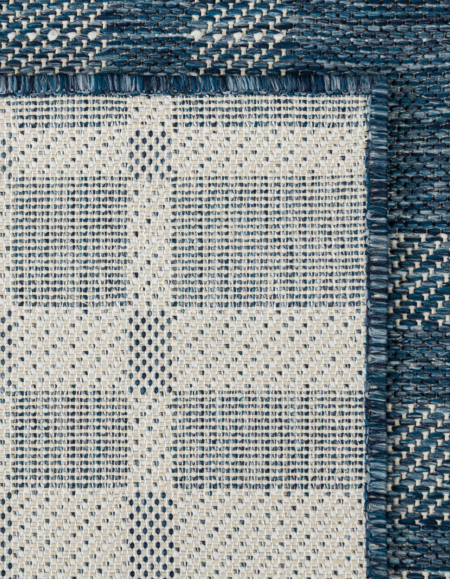 10' x 10' Easy-Clean Checkered Indoor / Outdoor Square Rug