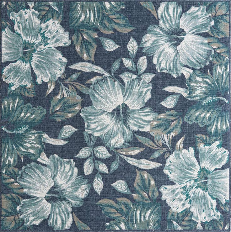 Detail image of 7' 10 x 7' 10 Easy-Clean Coastal Indoor / Outdoor Square Rug