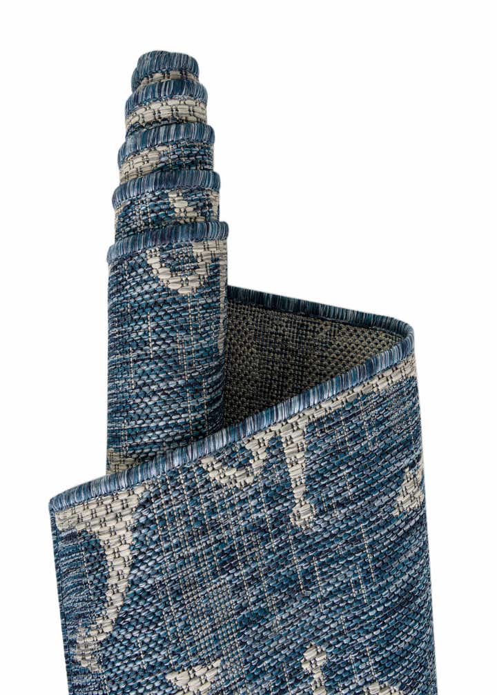 13' x 13' Easy-Clean Coastal Indoor / Outdoor Square Rug