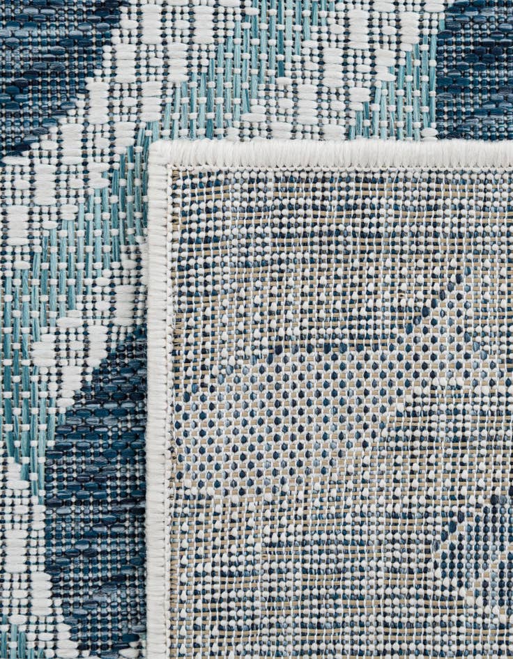 Detail image of 5' 3 x 5' 3 Easy-Clean Coastal Indoor / Outdoor Square Rug