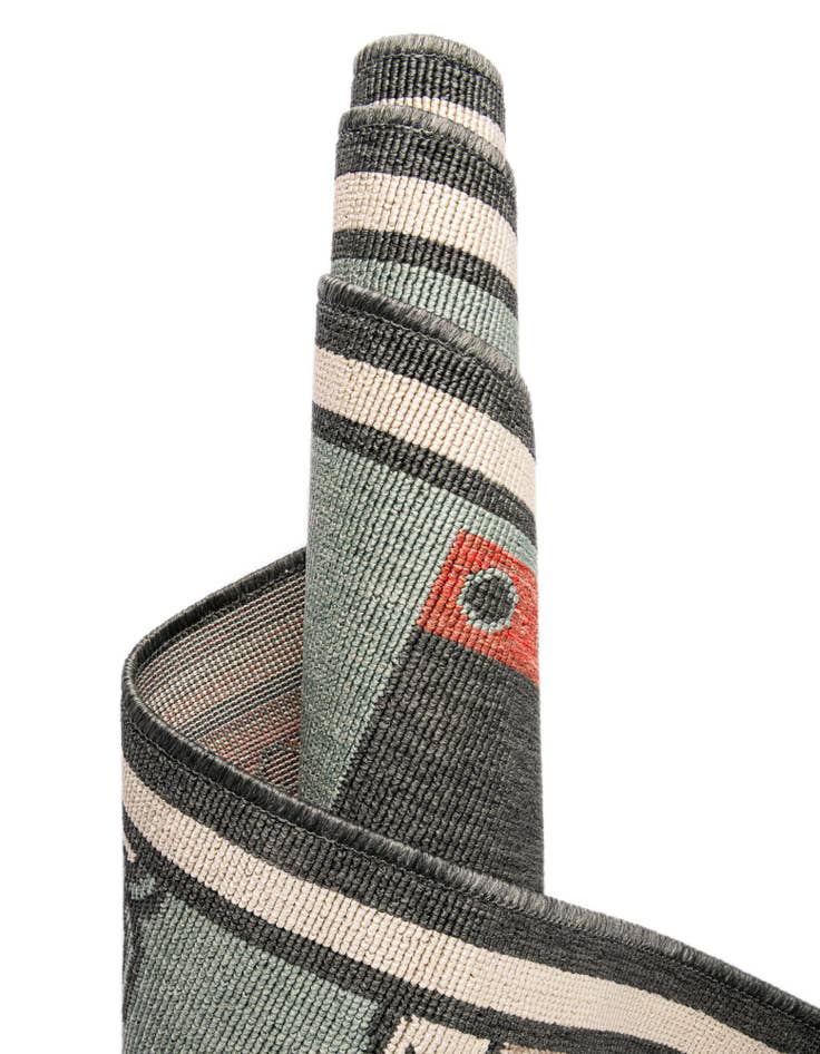 Detail image of 7' 10 x 7' 10  Washable Coastal Indoor / Outdoor Square Rug