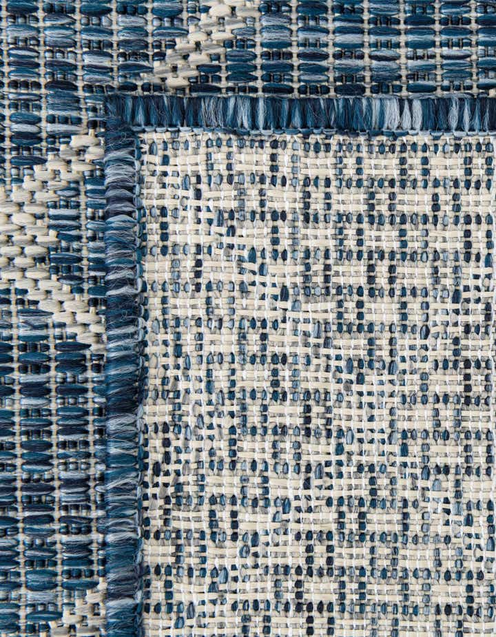 6' x 6' Easy-Clean Lattice Indoor / Outdoor Square Rug