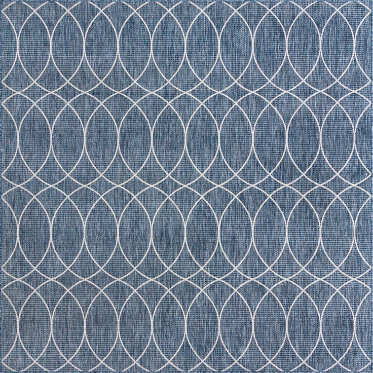 Detail image of 10' x 10' Easy-Clean Lattice Indoor / Outdoor Square Rug