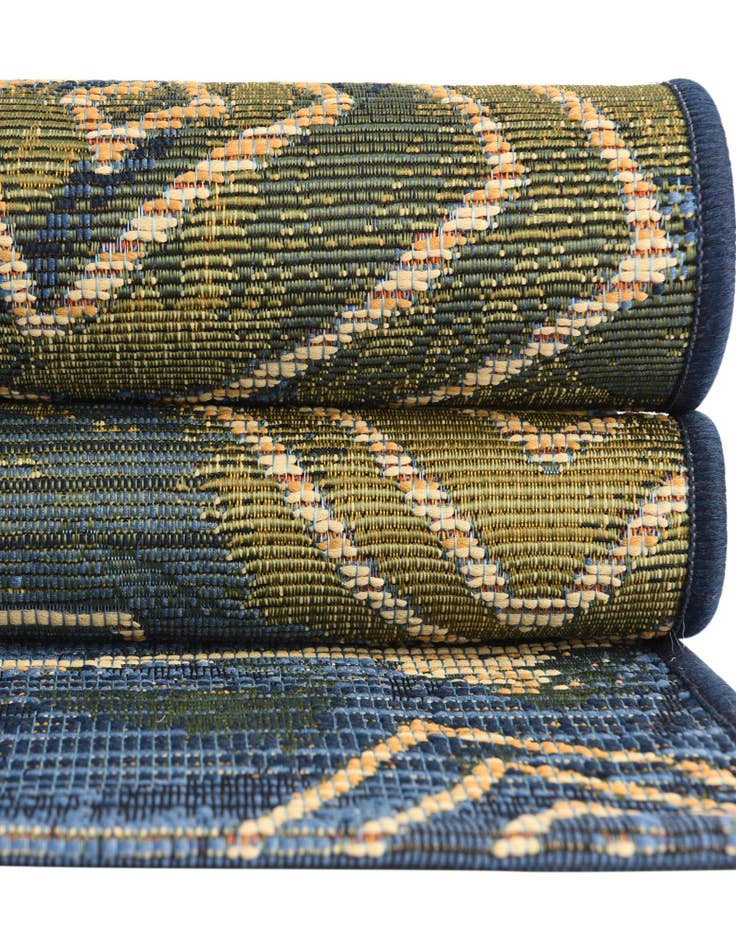 Detail image of 6' x 6'  Washable Modern Indoor / Outdoor Square Rug