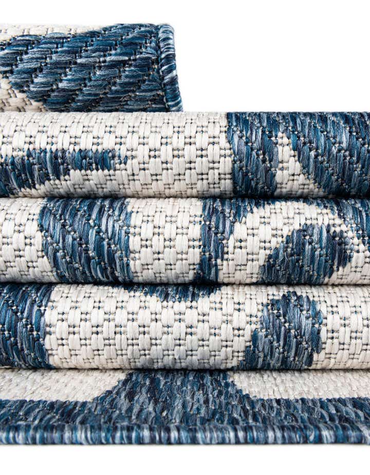 13' x 13' Easy-Clean Modern Indoor / Outdoor Square Rug