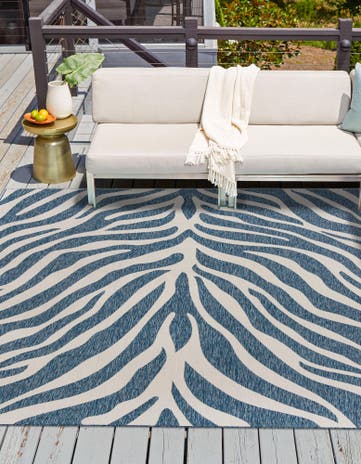 Blue Easy-Clean Safari Indoor / Outdoor Square Rug