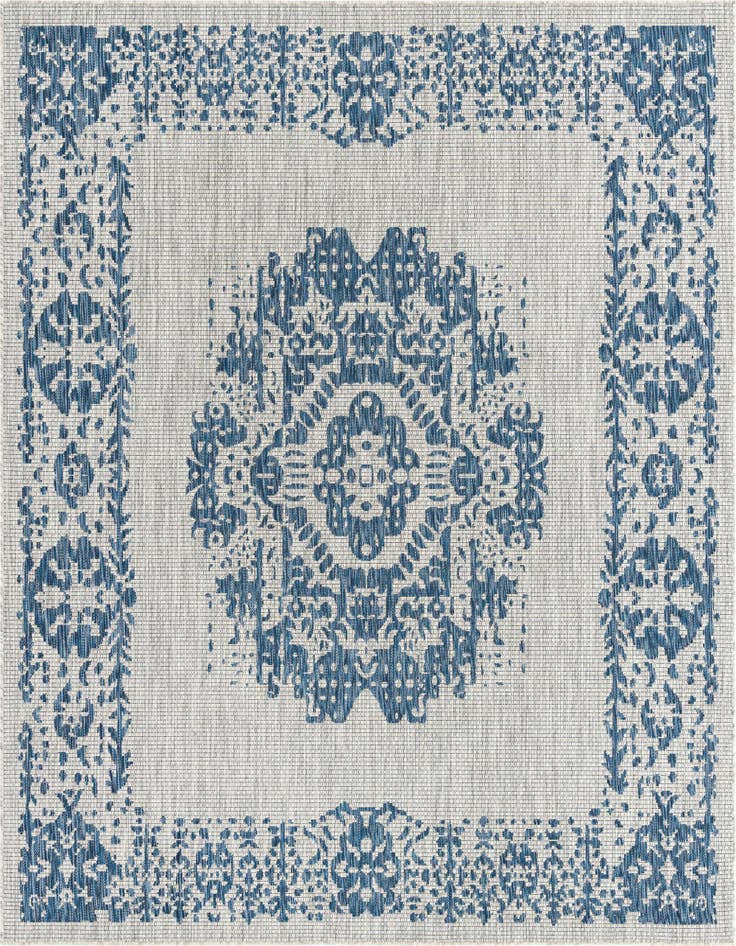 Detail image of 7' 10 x 7' 10 Easy-Clean Traditional Indoor / Outdoor Square Rug