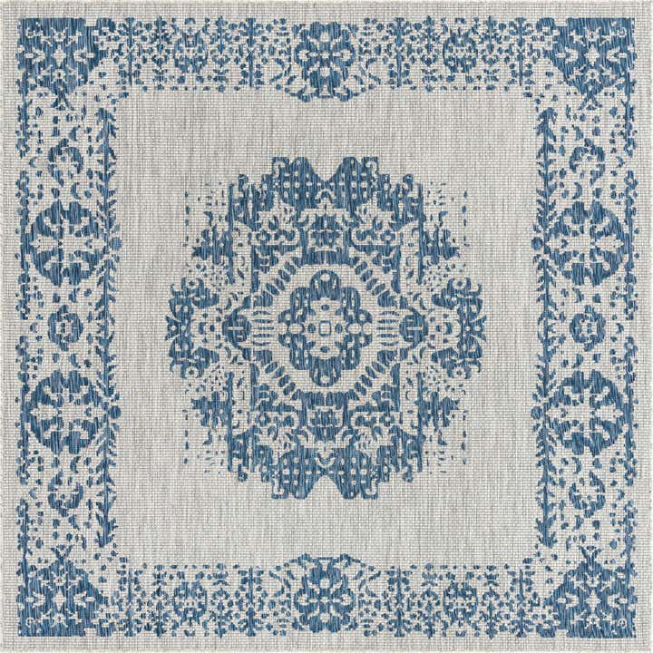 7' 10 x 7' 10 Easy-Clean Traditional Indoor / Outdoor Square Rug