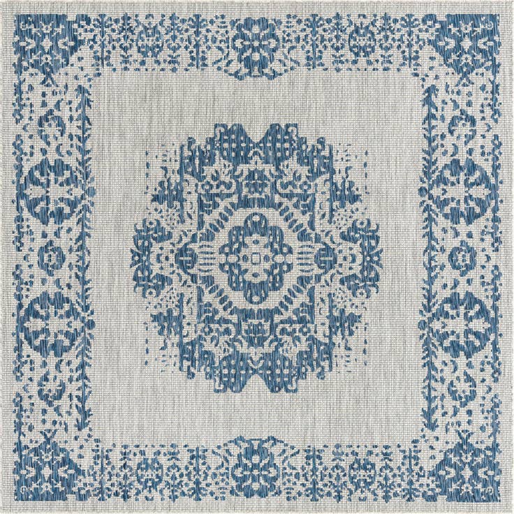 Detail image of 7' 10 x 7' 10 Easy-Clean Traditional Indoor / Outdoor Square Rug