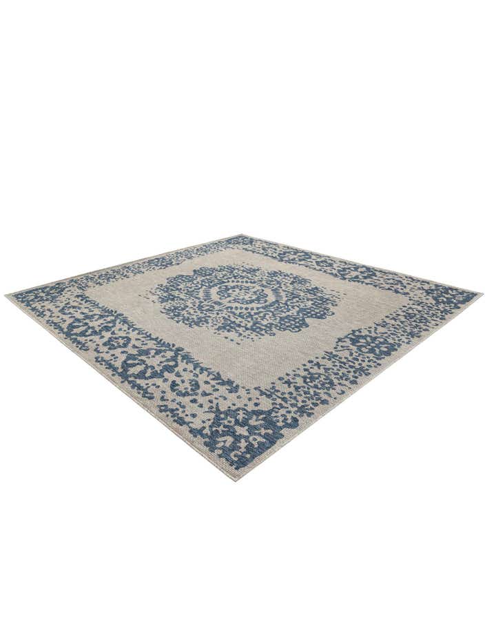 10' x 10' Easy-Clean Traditional Indoor / Outdoor Square Rug