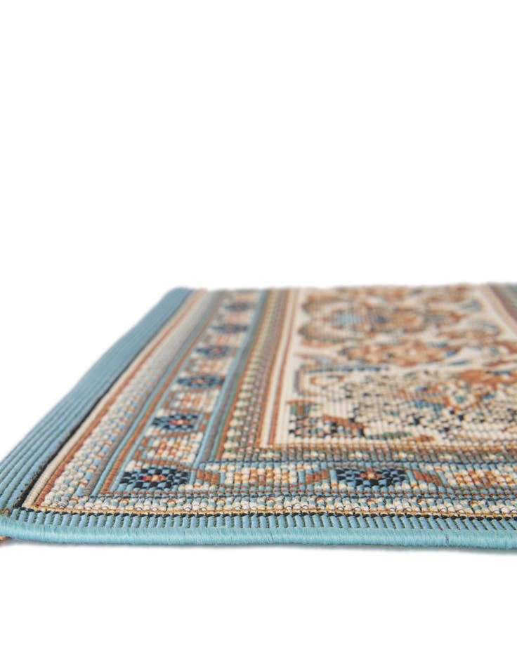 Detail image of 7' 10 x 7' 10  Washable Traditional Indoor / Outdoor Square Rug