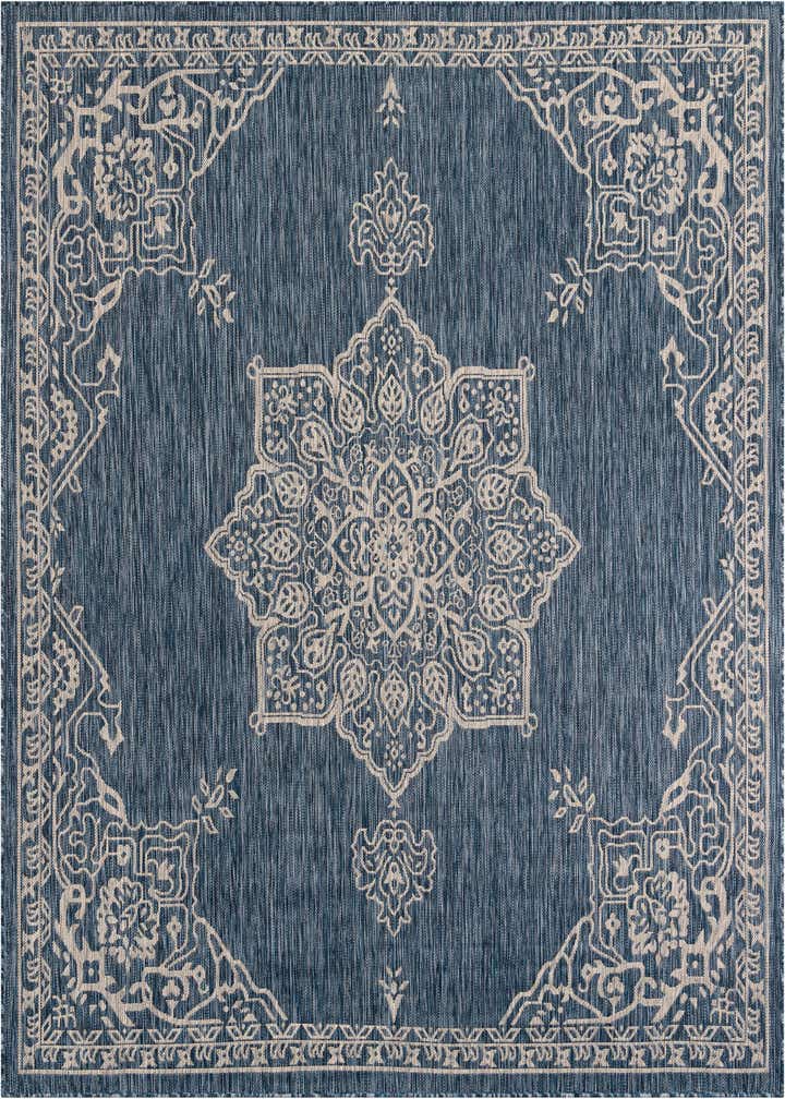 7' 10 x 7' 10 Easy-Clean Traditional Indoor / Outdoor Square Rug