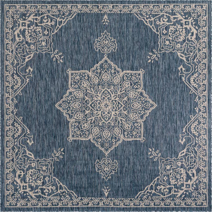 Detail image of 7' 10 x 7' 10 Easy-Clean Traditional Indoor / Outdoor Square Rug