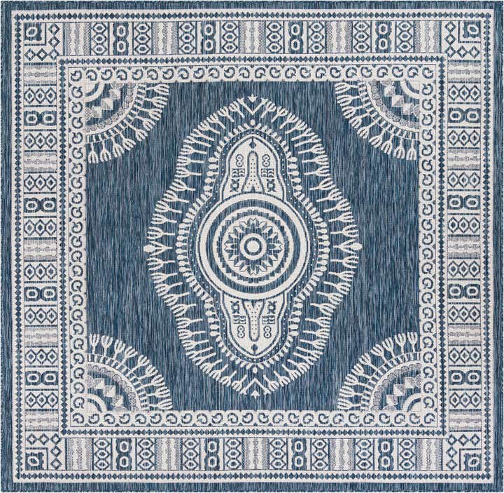 7' 10 x 7' 10 Easy-Clean Traditional Indoor / Outdoor Square Rug
