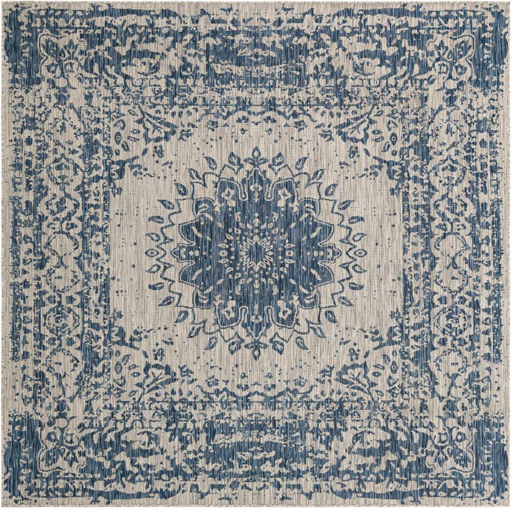 Detail image of 7' 10 x 7' 10 Easy-Clean Traditional Indoor / Outdoor Square Rug
