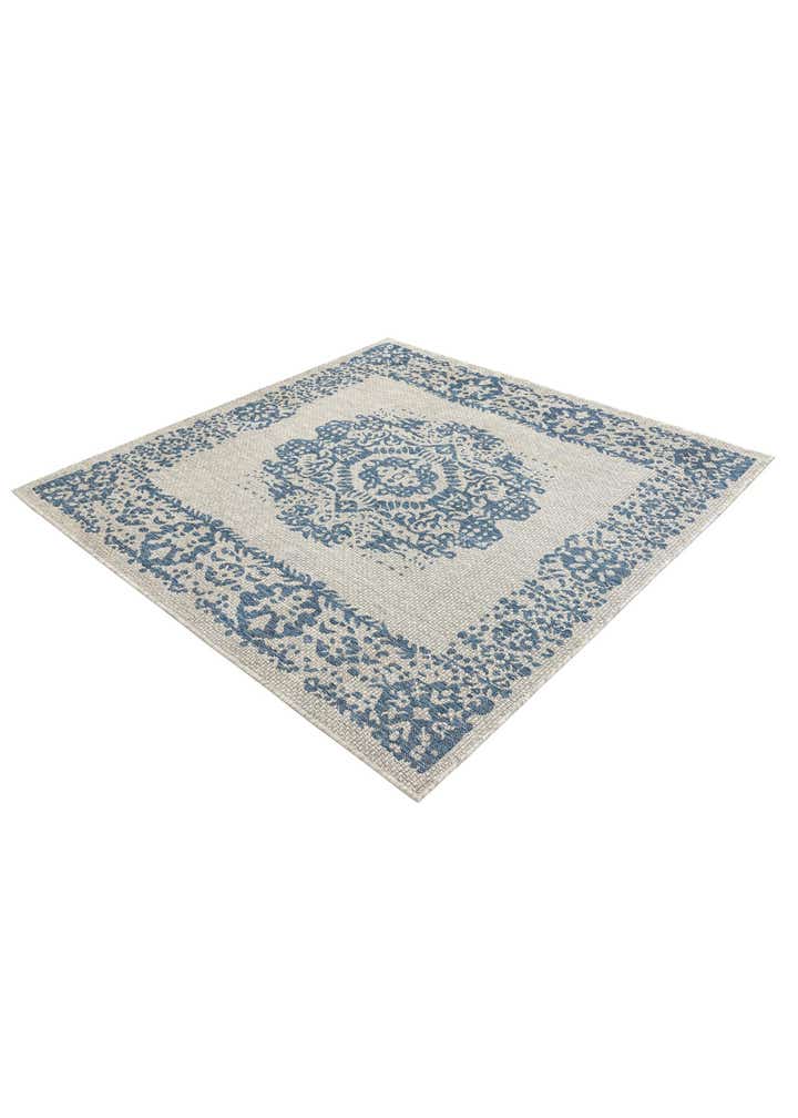 6' x 6' Easy-Clean Traditional Indoor / Outdoor Square Rug