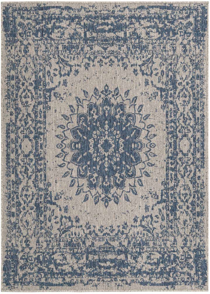 5' 3 x 5' 3 Easy-Clean Traditional Indoor / Outdoor Square Rug