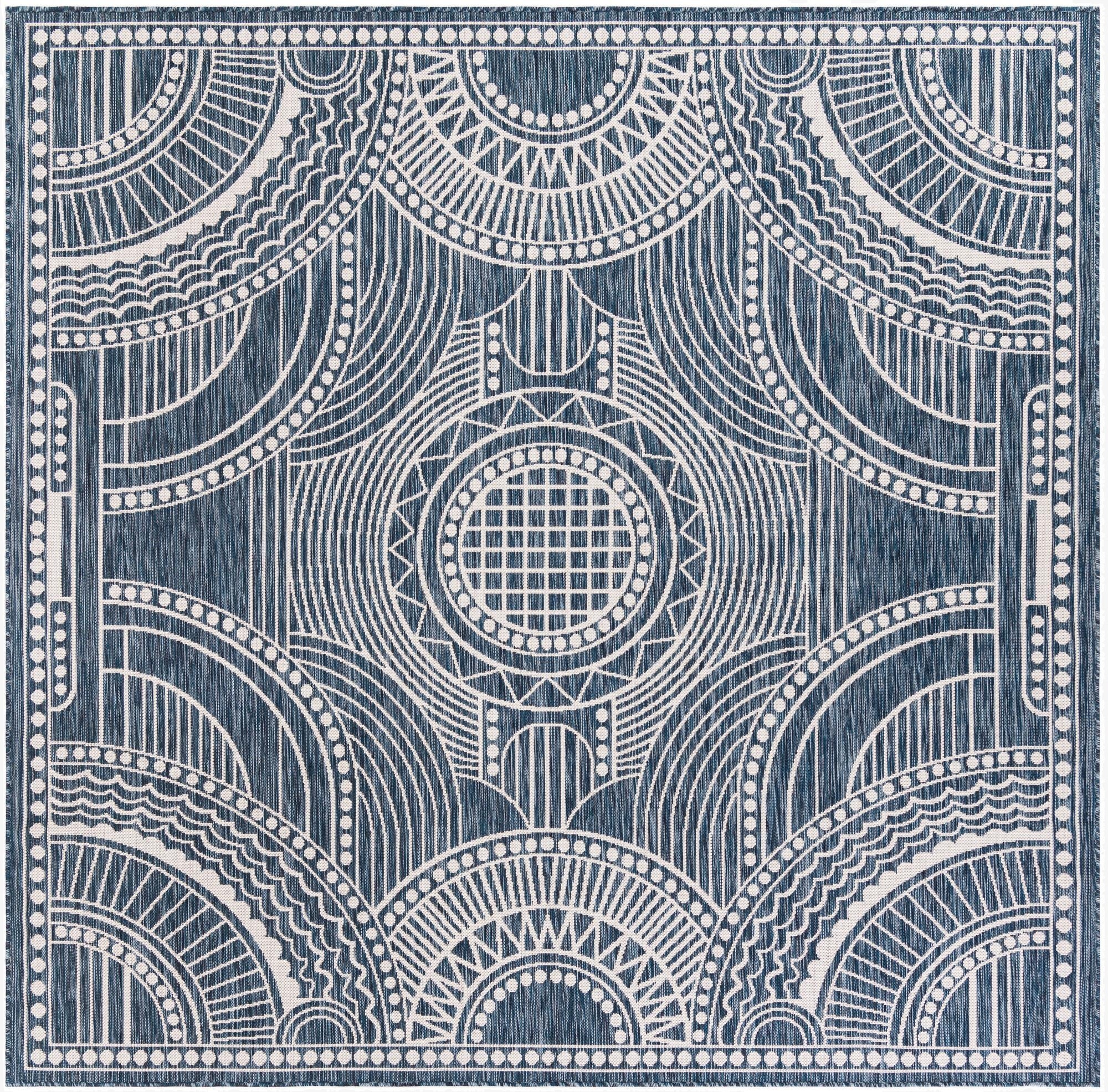 7' 10 x 7' 10  Washable Traditional Indoor / Outdoor Square Rug
