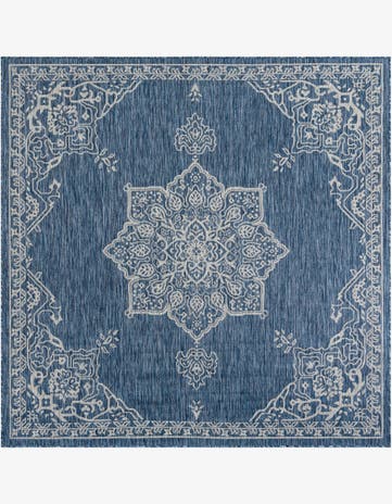 7' 10 x 7' 10 Easy-Clean Traditional Indoor / Outdoor Square Rug