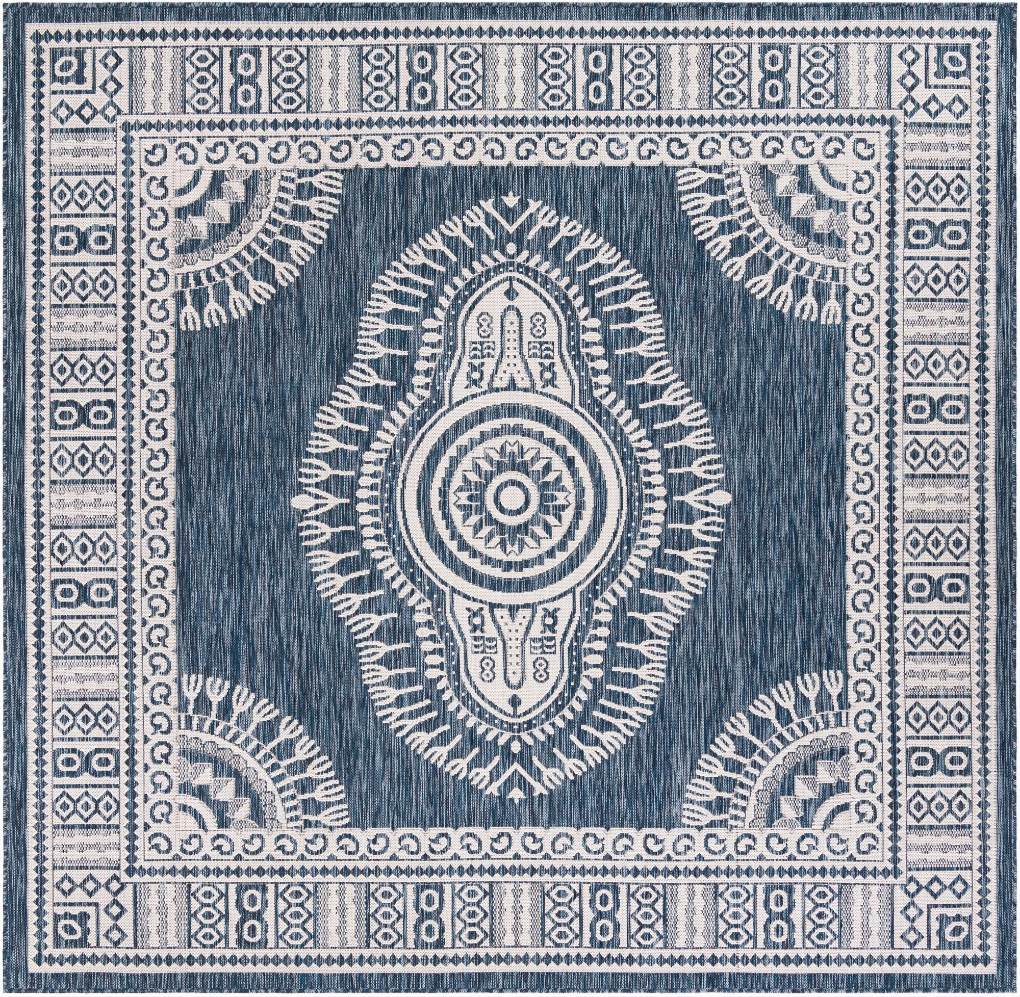 7' 10 x 7' 10  Washable Traditional Indoor / Outdoor Square Rug