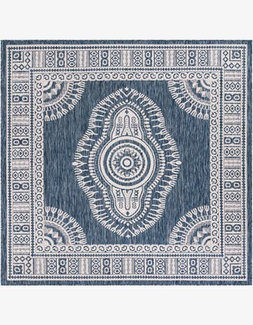 7' 10 x 7' 10 Easy-Clean Traditional Indoor / Outdoor Square Rug