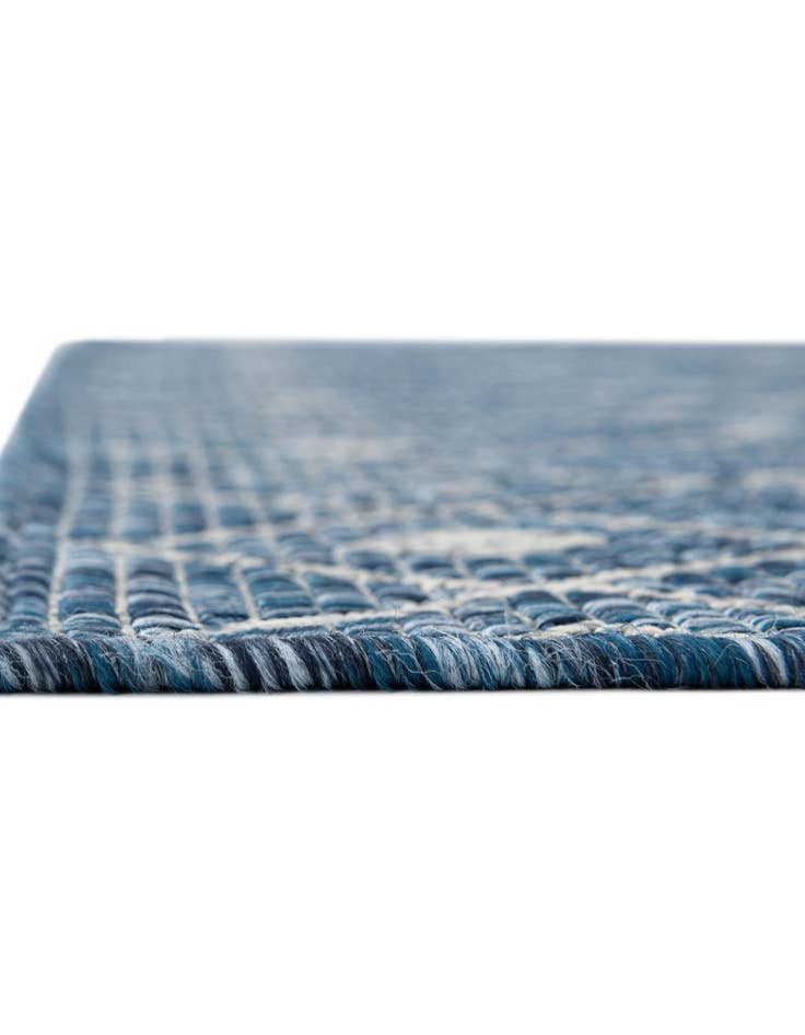 Detail image of 7' 10 x 7' 10  Washable Trellis Indoor / Outdoor Square Rug