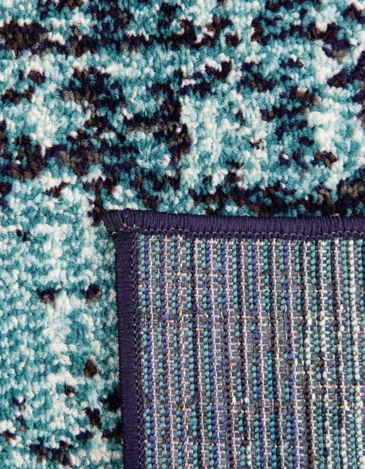 Detail image of 8' x 8'  Washable Palazzo Square Rug