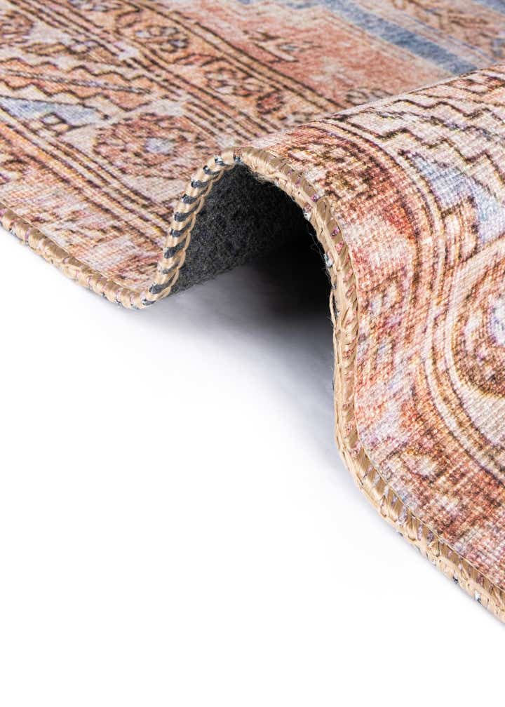 7' 6 x 7' 6 Washable Timeless Square Rug