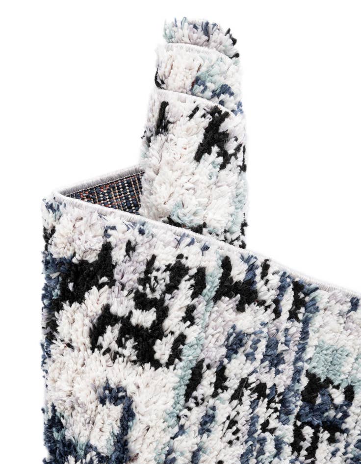 Detail image of 4' x 4' Tucson Square Rug