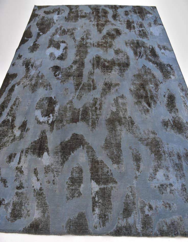 Detail image of 9' 2 x 9' 3  Hand Knotted Ultra Vintage Persian Wool Square Rug