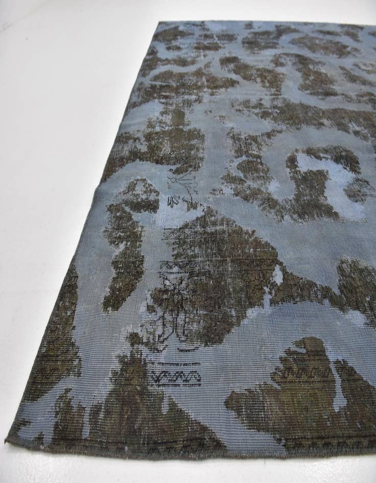 Detail image of 9' 2 x 9' 3  Hand Knotted Ultra Vintage Persian Wool Square Rug