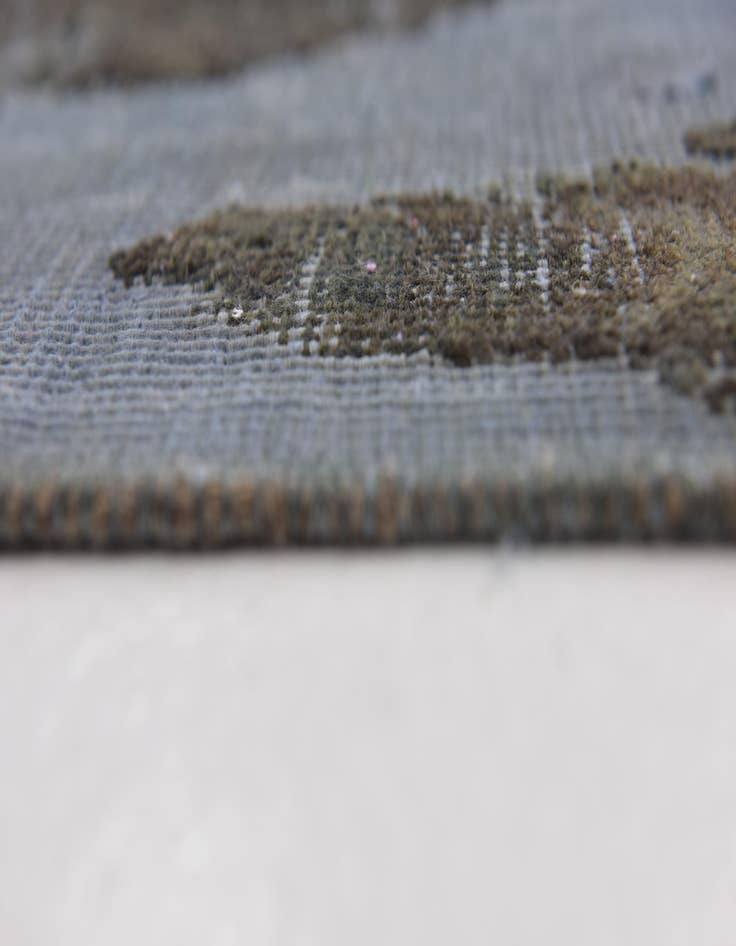 Detail image of 9' 2 x 9' 3  Hand Knotted Ultra Vintage Persian Wool Square Rug