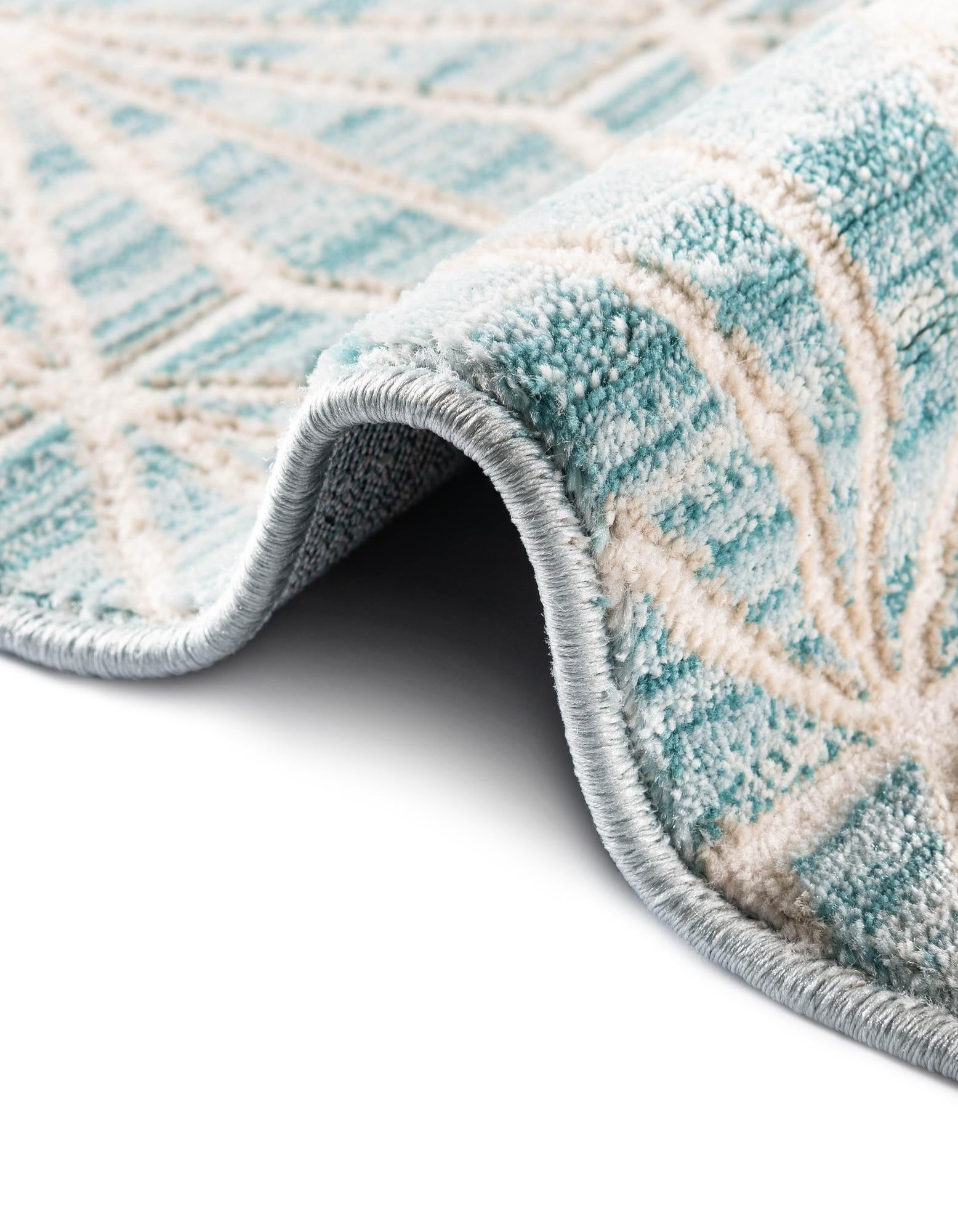 7' 10 x 7' 10 Uptown Fifth Avenue Square Rug