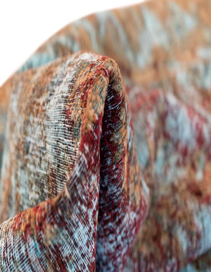 Detail image of 6' 7 x 7' 5 Vintage Royal Wool Square Rug