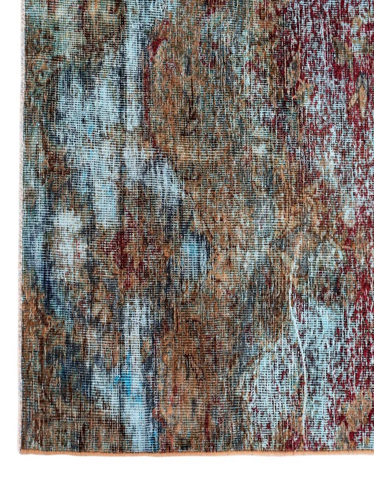 Detail image of 6' 7 x 7' 5 Vintage Royal Wool Square Rug
