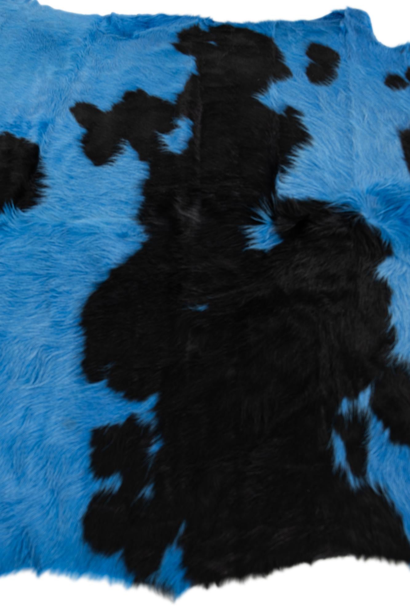 5' 10 x 6' 1 Cowhide Leather Table Runner Rug