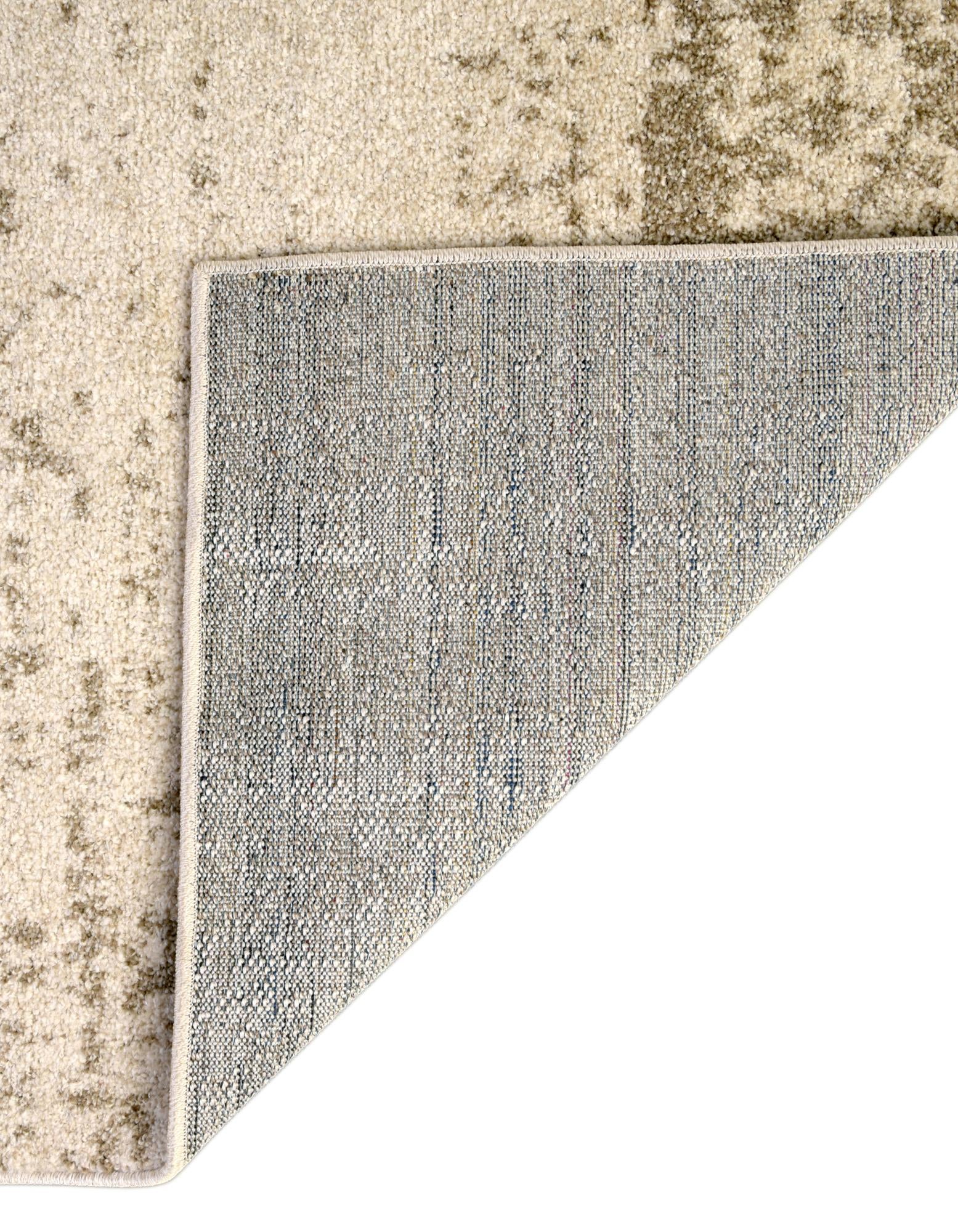 7' 10 x 7' 10 Angelica Square Rug