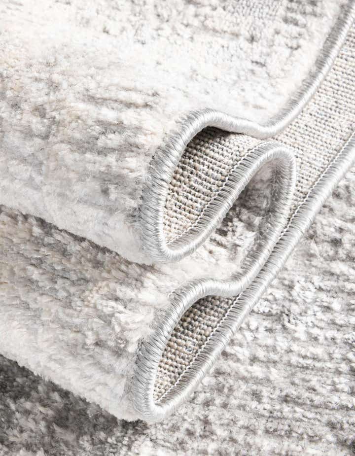 4' x 6' Caspian Rug