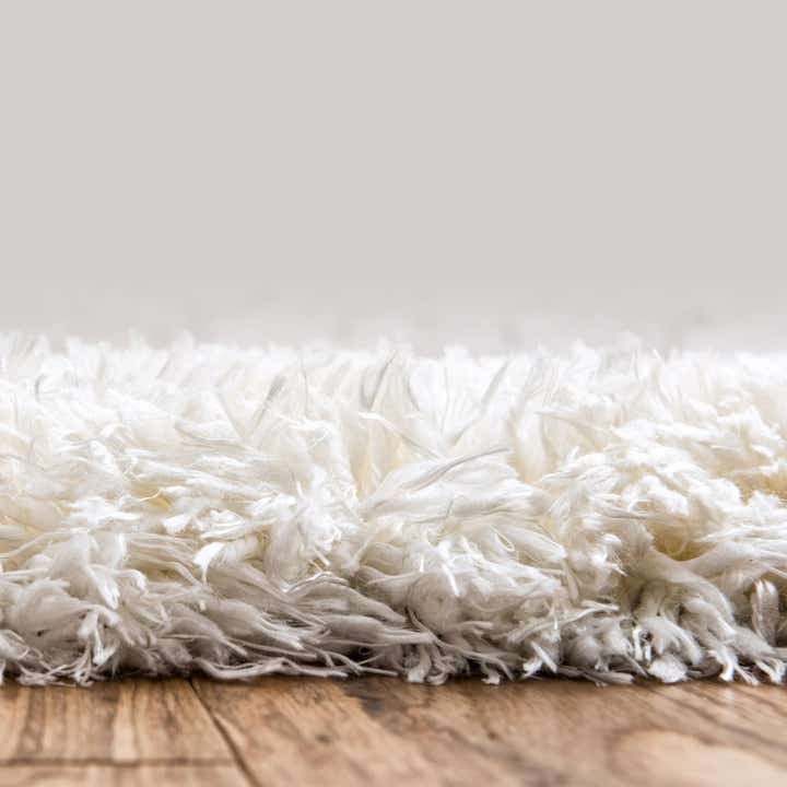 5' 3 x 5' 3 Marilyn Monroe™ Shag Round Rug