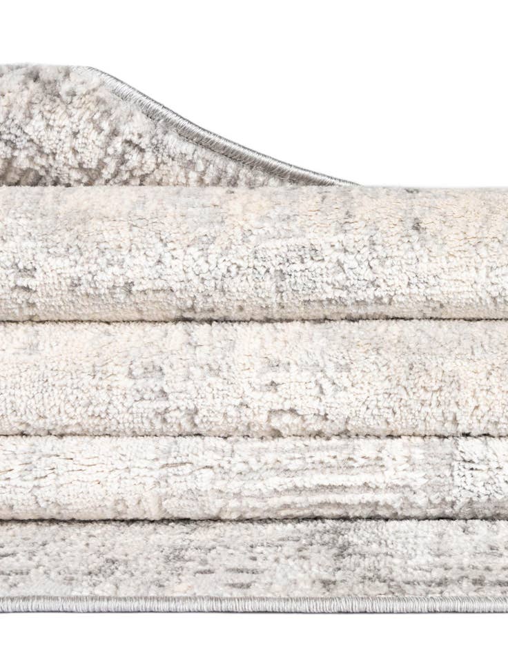 Detail image of 2' 2 x 6' Caspian Runner Rug