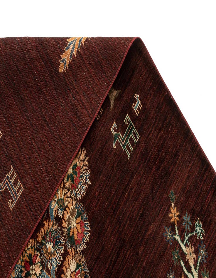 Detail image of 5' 9 x 7' 9 Ariana Ziegler Wool Rug