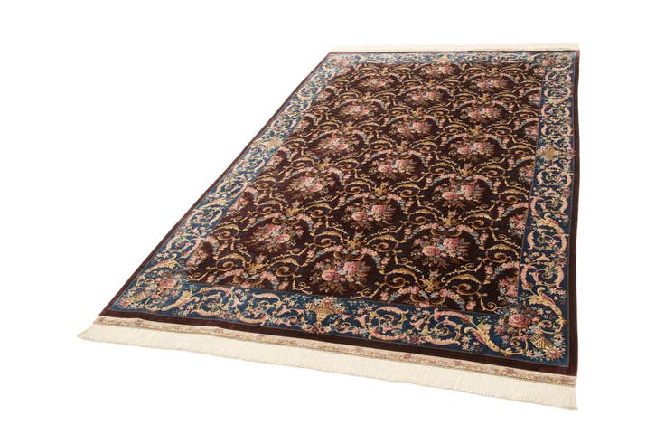 Detail image of 5' 8 x 9' 1 Ghom Design Rug