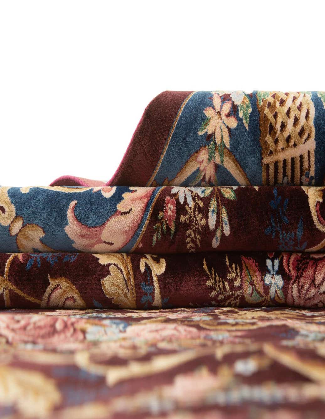 Primary image 5' 8 x 9' 1 Ghom Design Rug