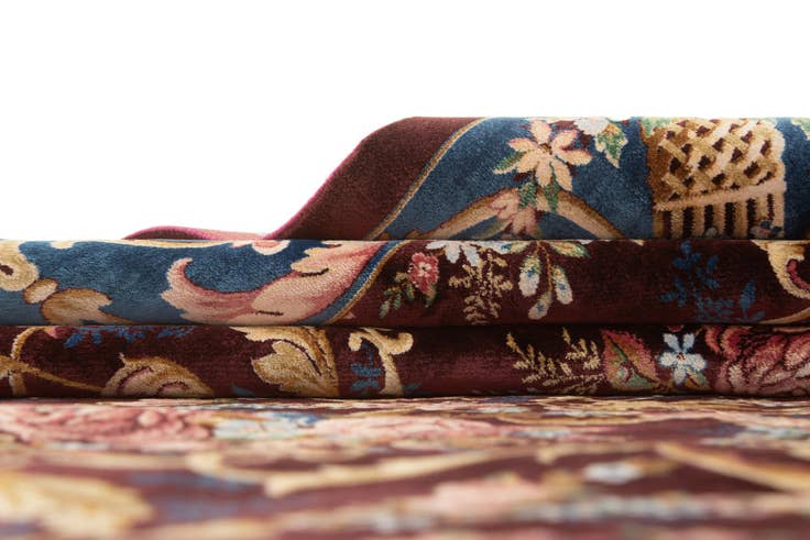 Detail image of 5' 8 x 9' 1 Ghom Design Rug