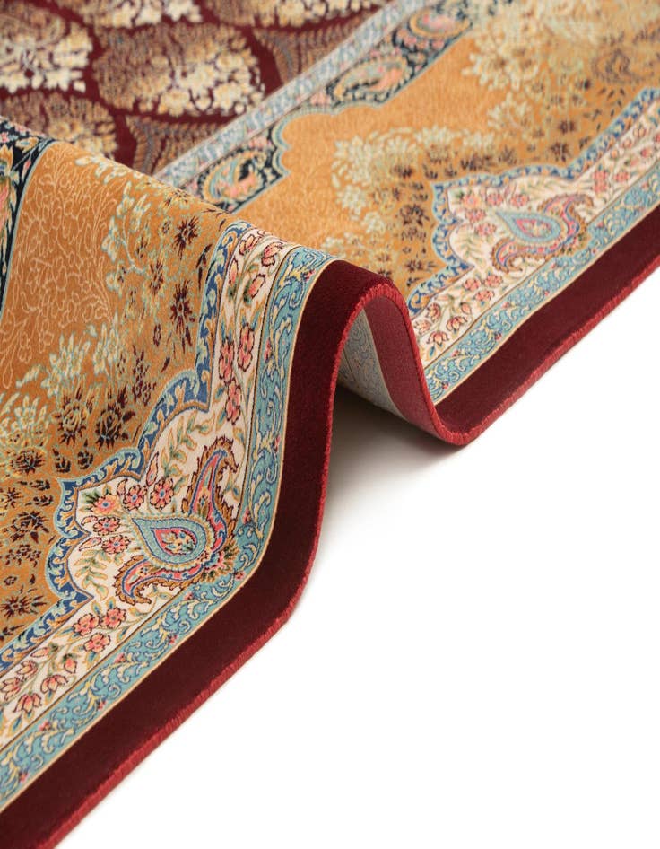 Detail image of 8' x 11' 5 Ghom Design Rug