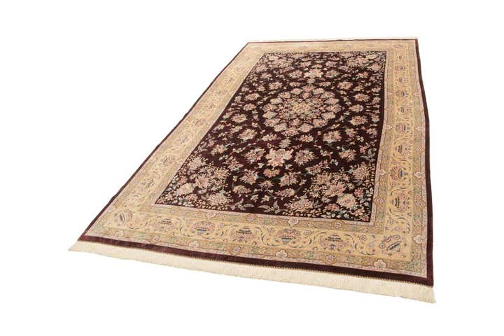 6' 2 x 10' Ghom Design Rug