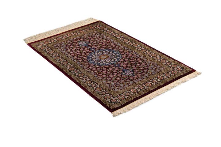 2' 7 x 4' 2 Ghom Silk Rug
