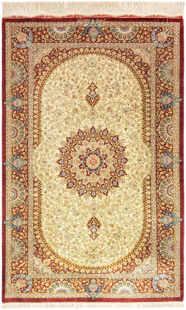 2' 7 x 4' Ghom Silk Rug