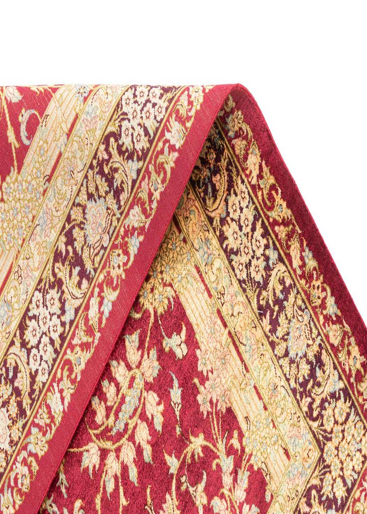 2' 7 x 3' 10 Ghom Silk Rug