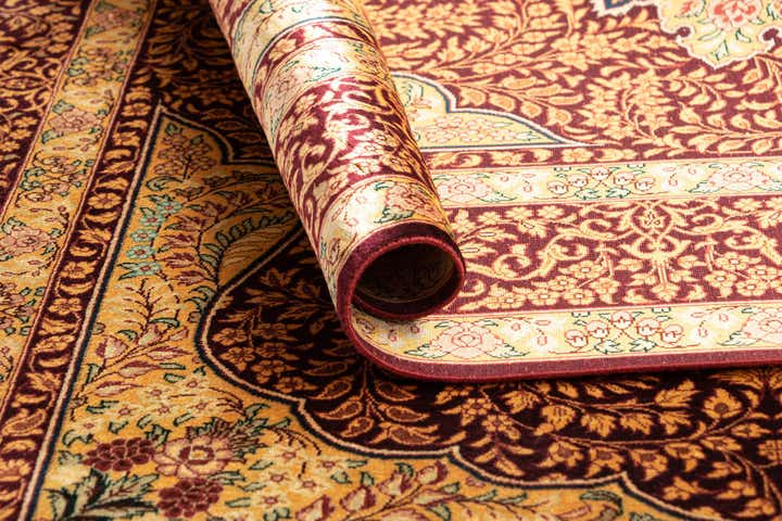 3' 5 x 4' 11 Ghom Silk Rug